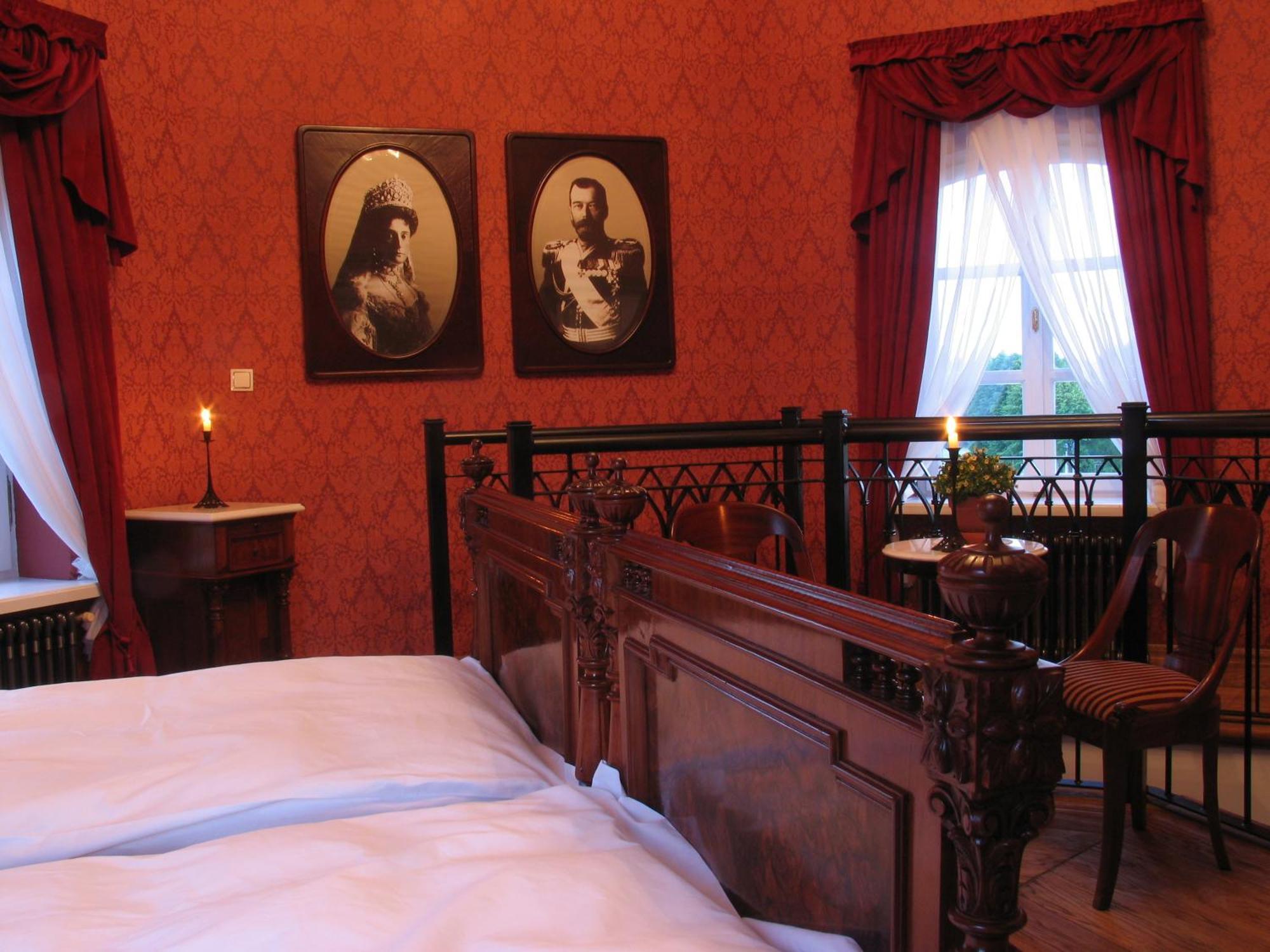 Apartamenty Carskie Białowieża Rom bilde